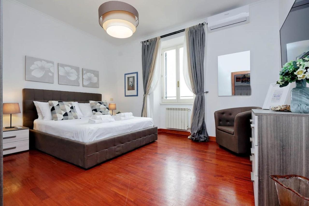 Colosseo Sunset Apartment Roma Ngoại thất bức ảnh