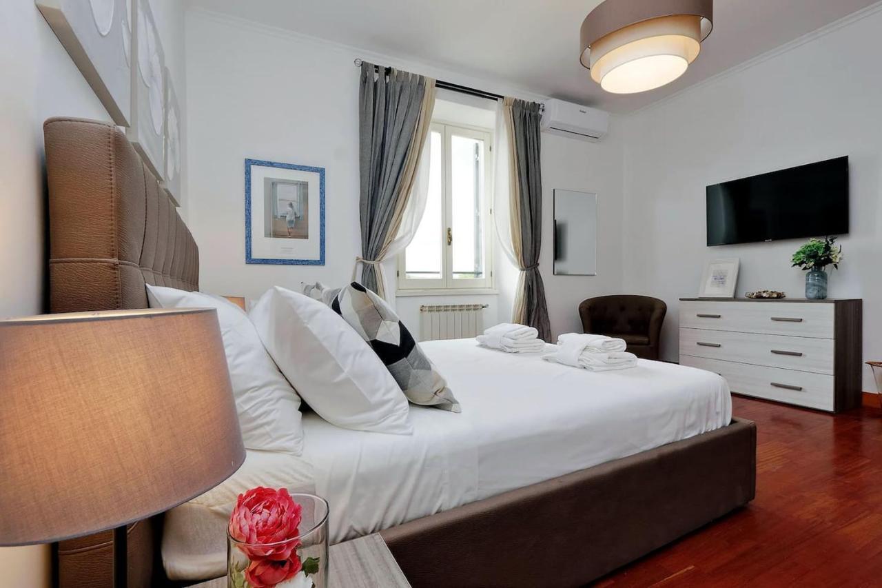 Colosseo Sunset Apartment Roma Ngoại thất bức ảnh