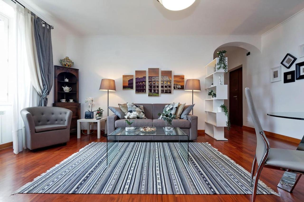 Colosseo Sunset Apartment Roma Ngoại thất bức ảnh